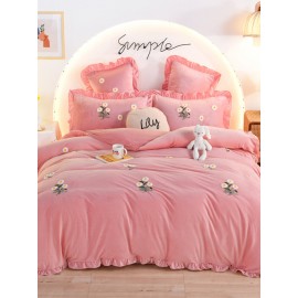 4Pcs Flannel Floral Overlay Towel Embroidery Autumn And Winter Warm Comfy Bedding Milk Velvet Series Kit